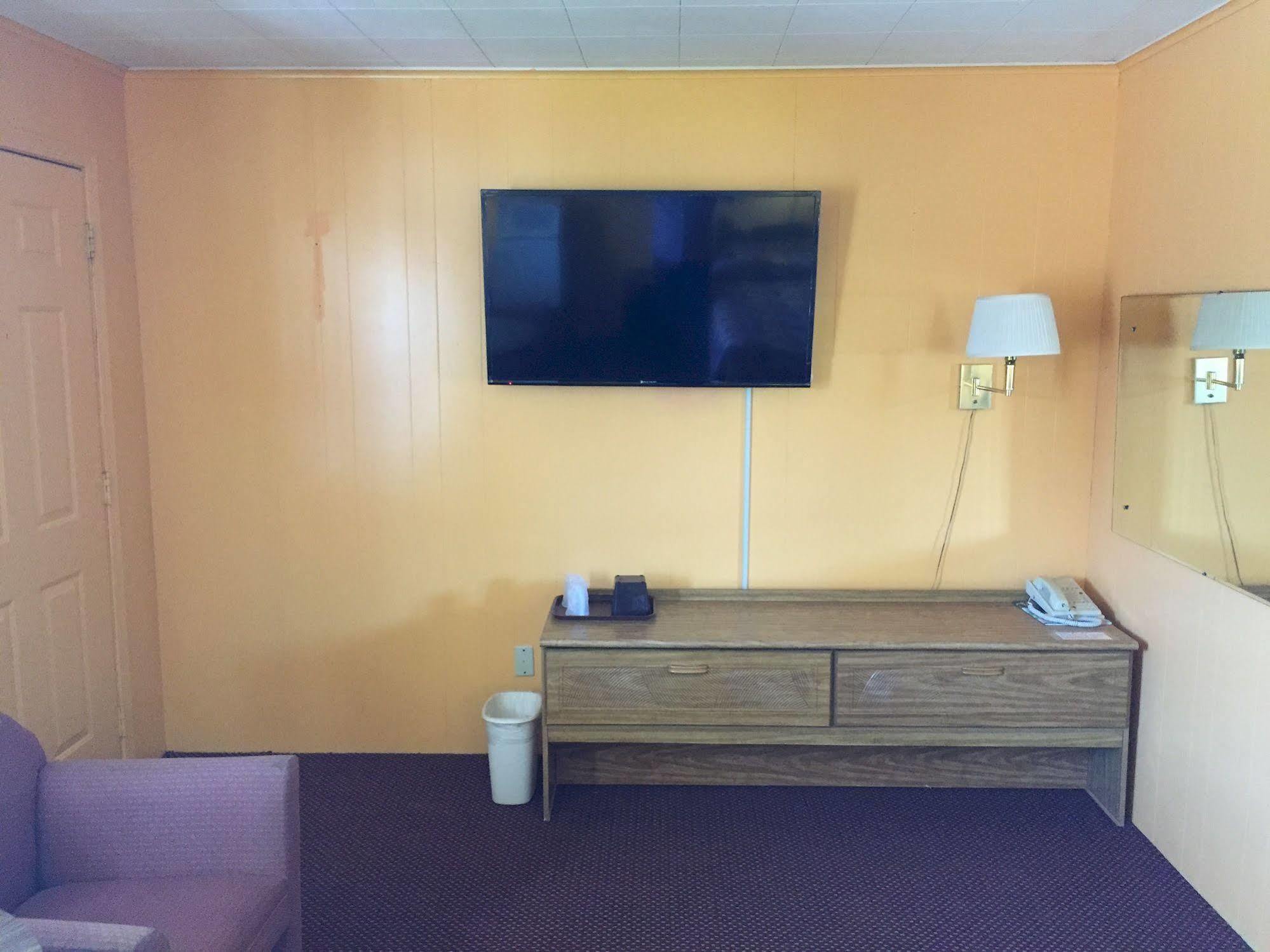 Timberly Motel Gaylord Exteriér fotografie