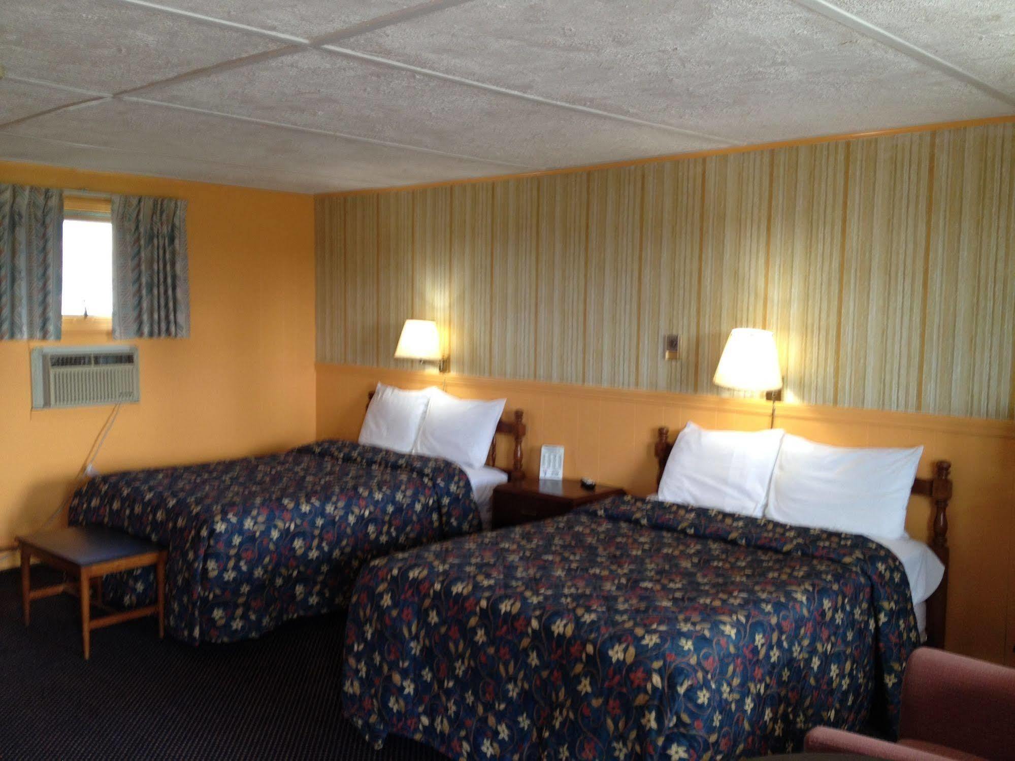 Timberly Motel Gaylord Exteriér fotografie