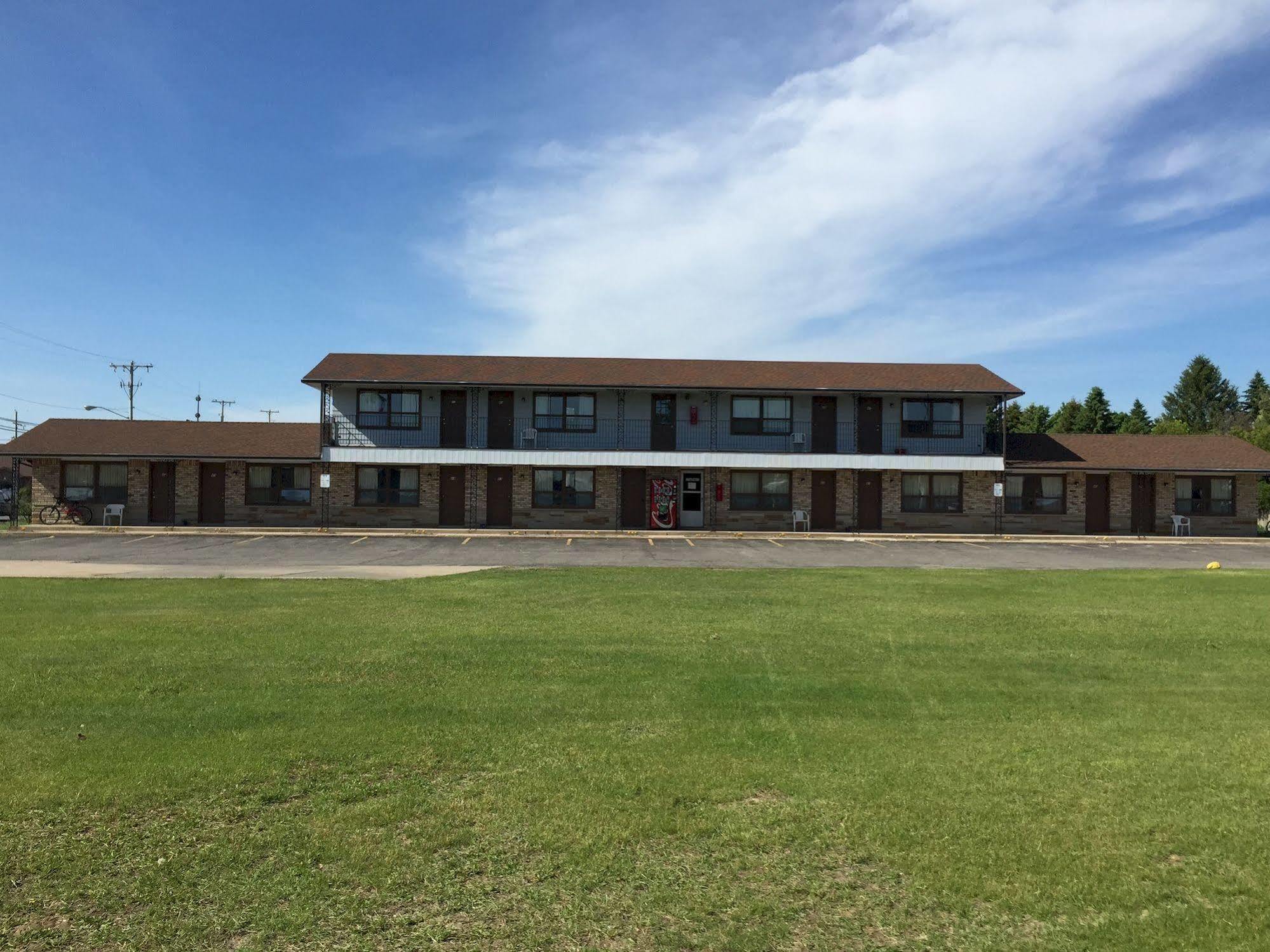 Timberly Motel Gaylord Exteriér fotografie